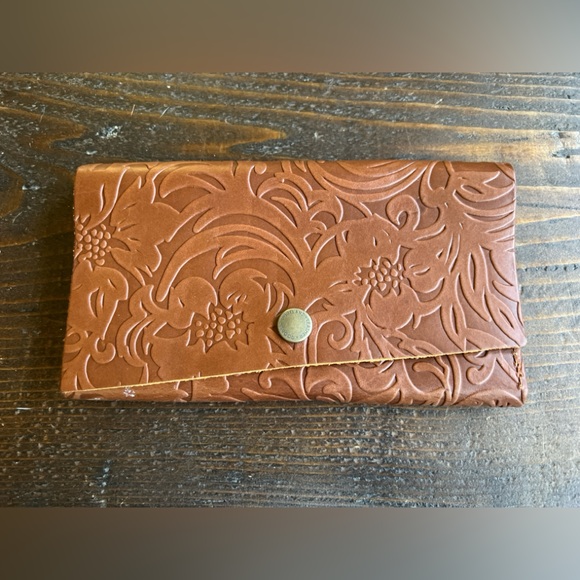 Portland Leather Handbags - Portland Leather Meadow Rancher Embossed Brown Leather Wallet